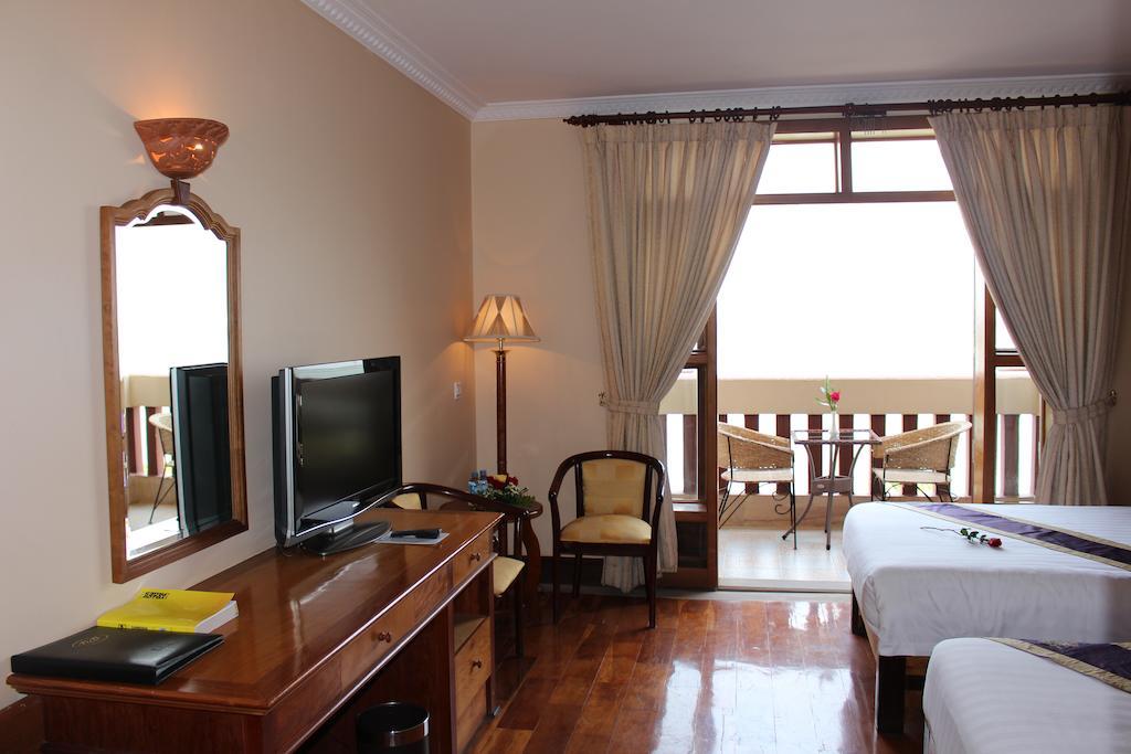 Blue River Hotel Phnom Penh Eksteriør billede