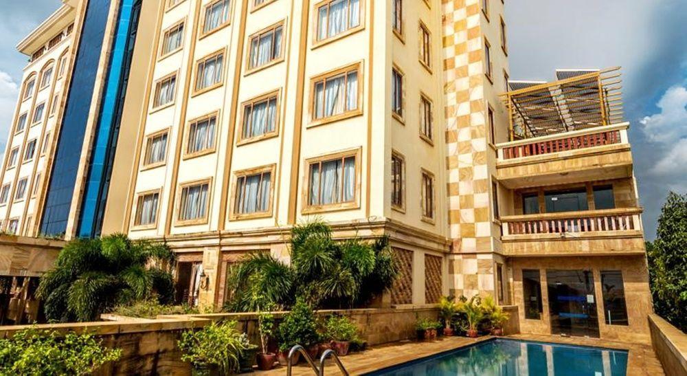 Blue River Hotel Phnom Penh Eksteriør billede