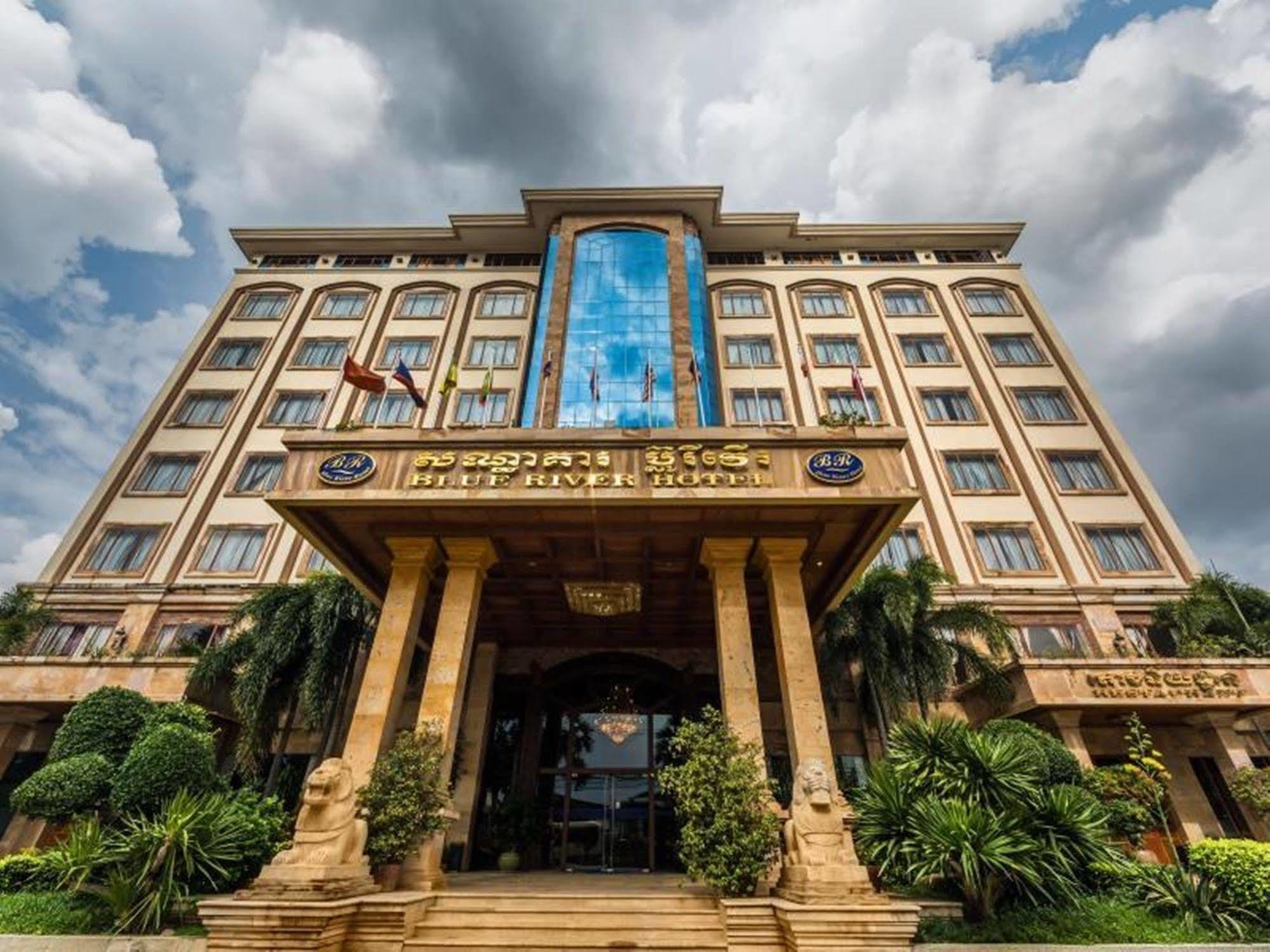 Blue River Hotel Phnom Penh Eksteriør billede